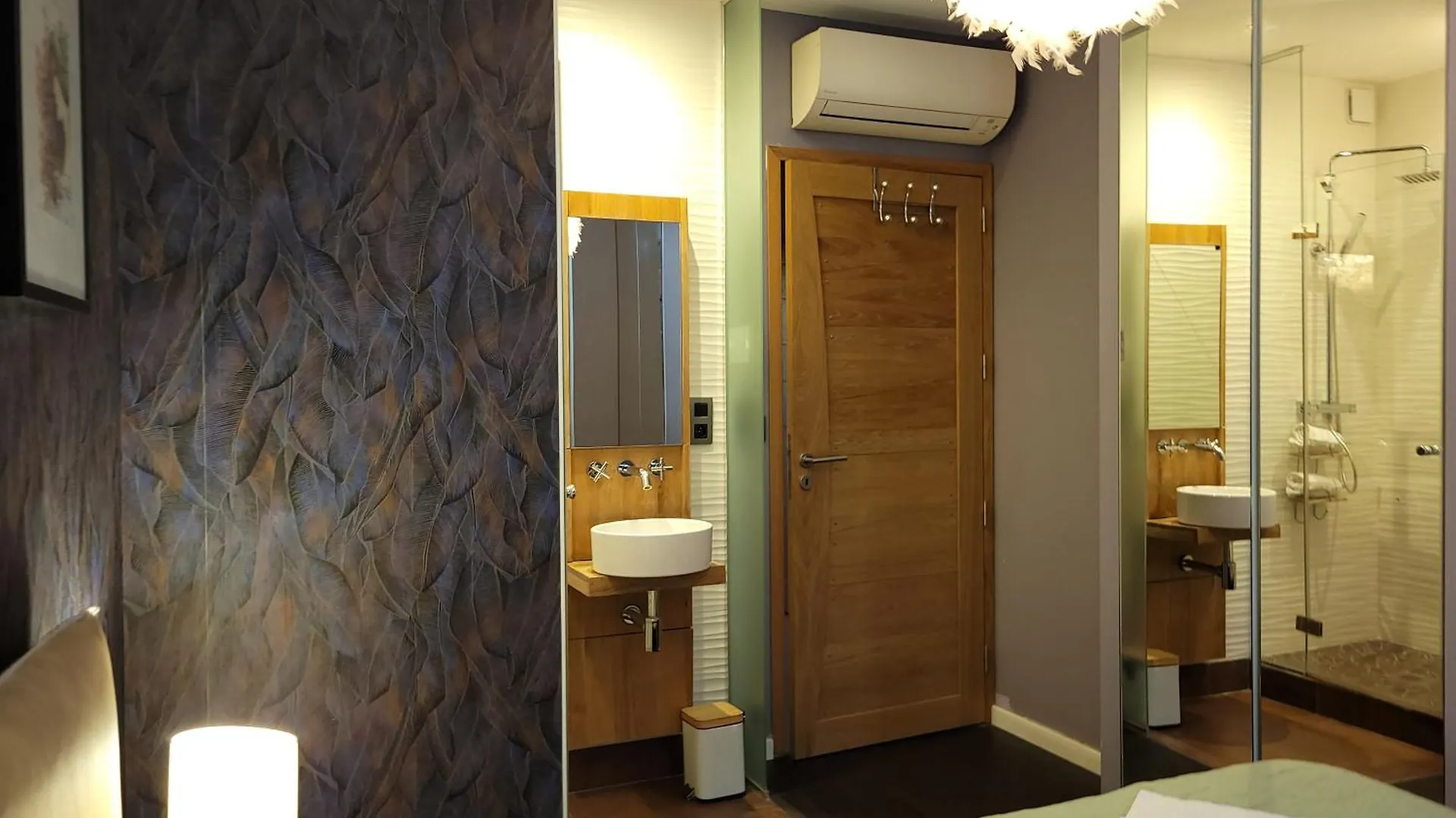 Appartement L'Eau Vive - sauna et jacuzzi en centre piéton Annecy