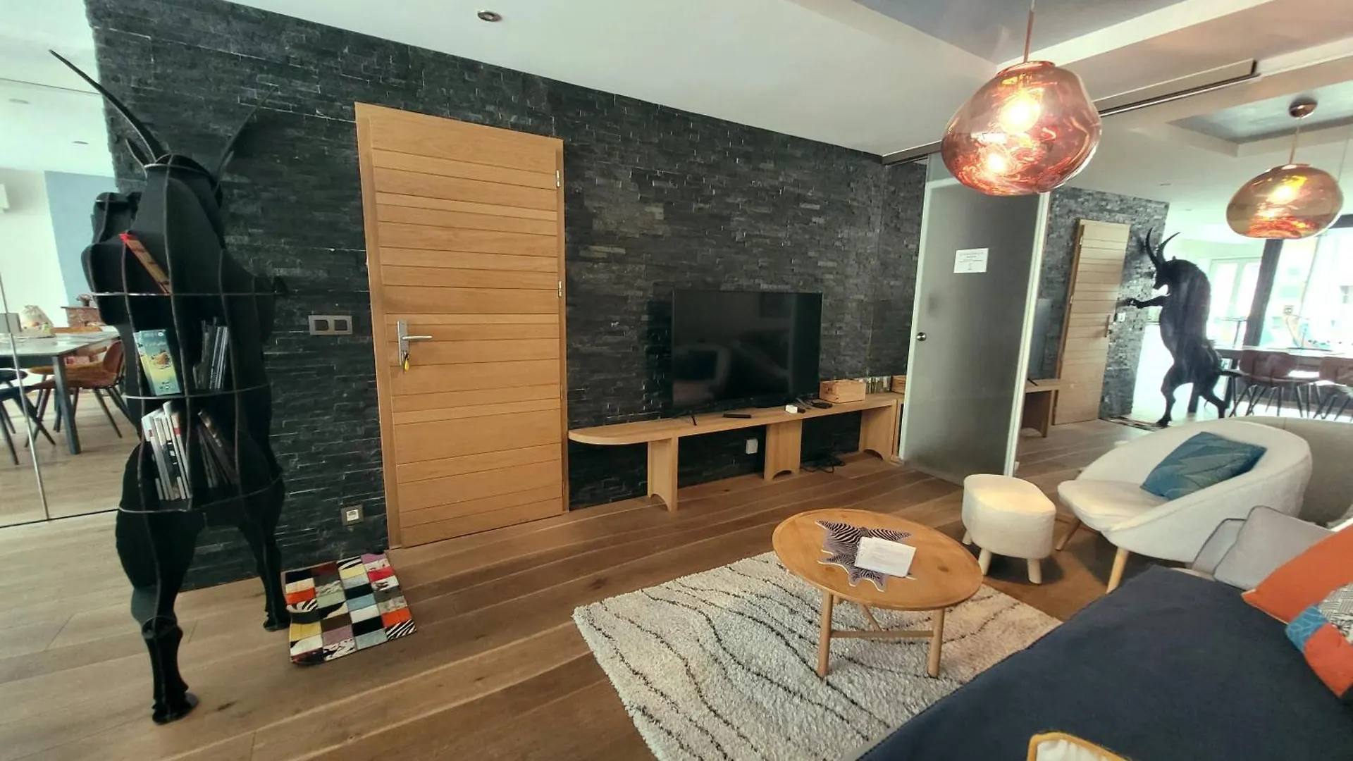 Apartment L'Eau Vive Jacuzzi Et Sauna En Vieille Ville 5 Annecy France