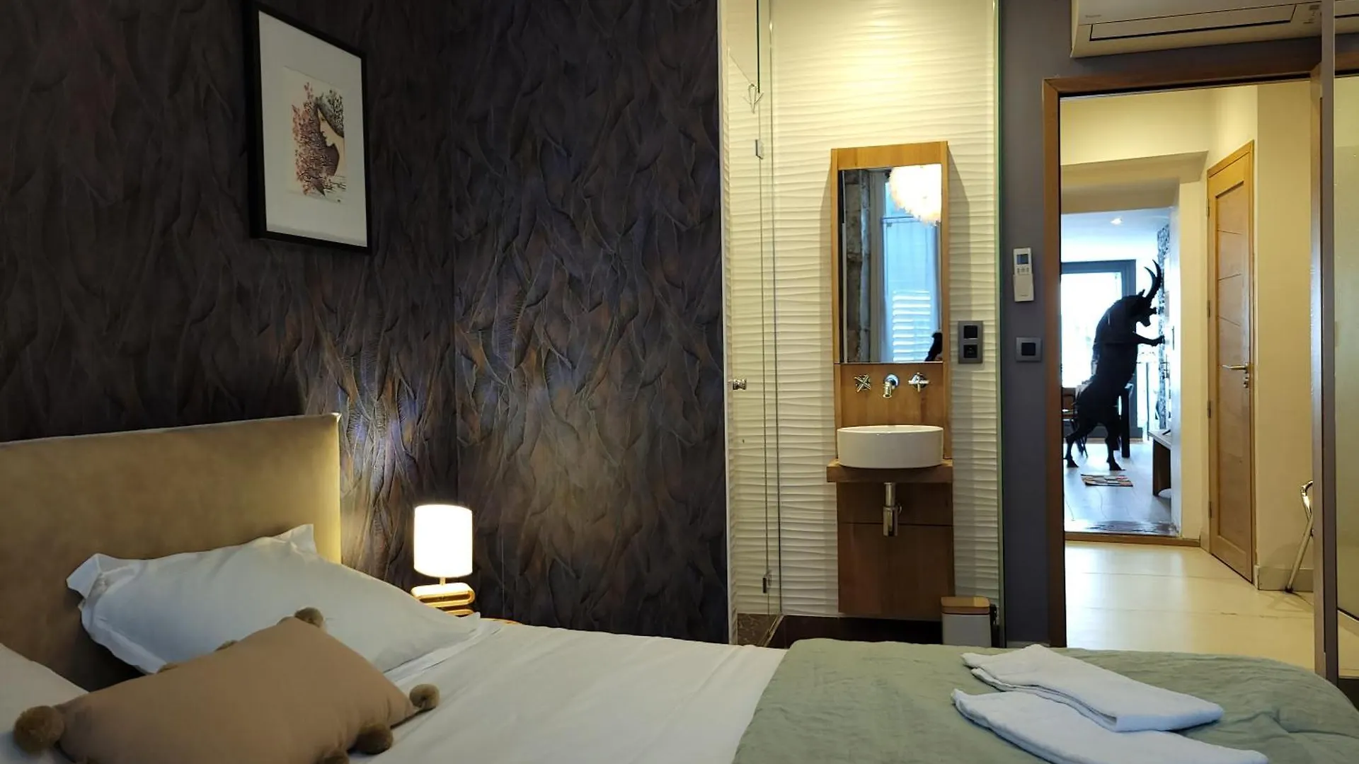 L'Eau Vive Jacuzzi Et Sauna En Vieille Ville 5 Annecy France